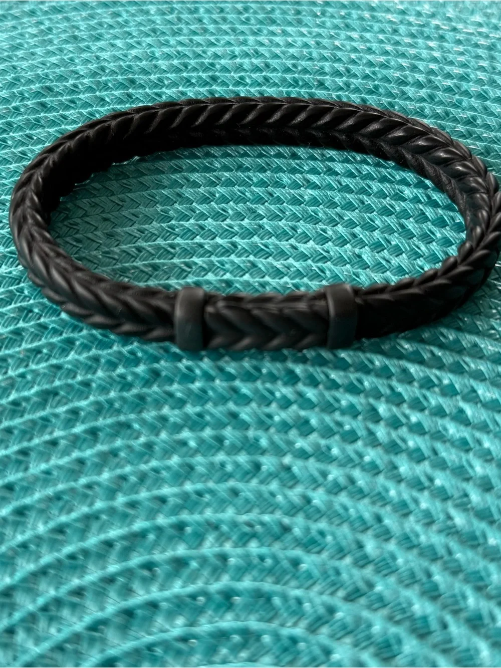 David Yurman   CHEVRON BRACELET Black Rubber with Black Titanium, 9mm
